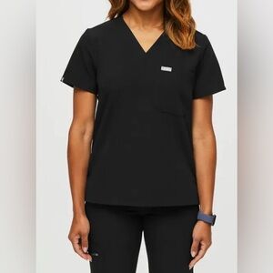 Figs Catarina One Pocket Scrub Top